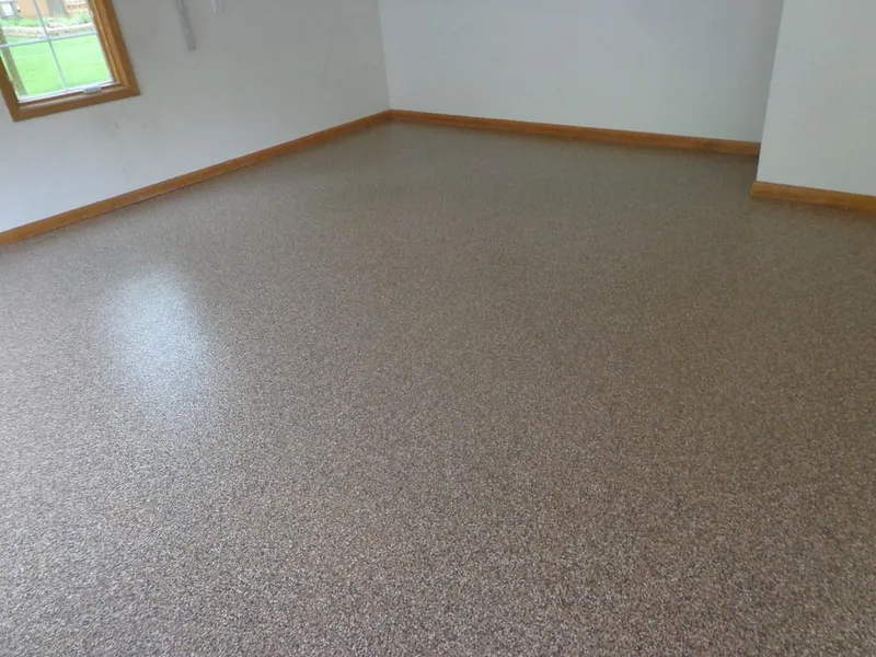 Tan flake floor coating in a garage
