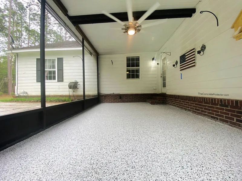 Flake coating on a patio